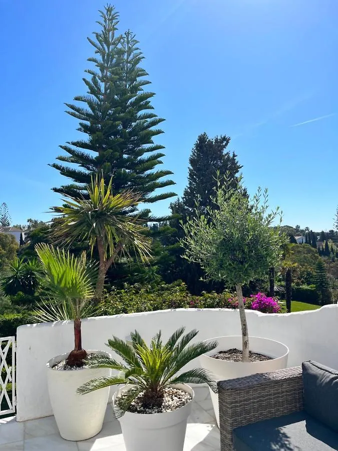 Superb Townhouse In Golden Mile Apartment Marbella
