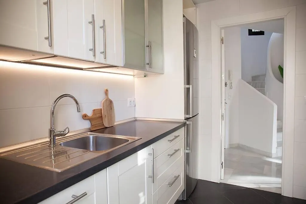 Superb Townhouse In Golden Mile Apartment Marbella Spain